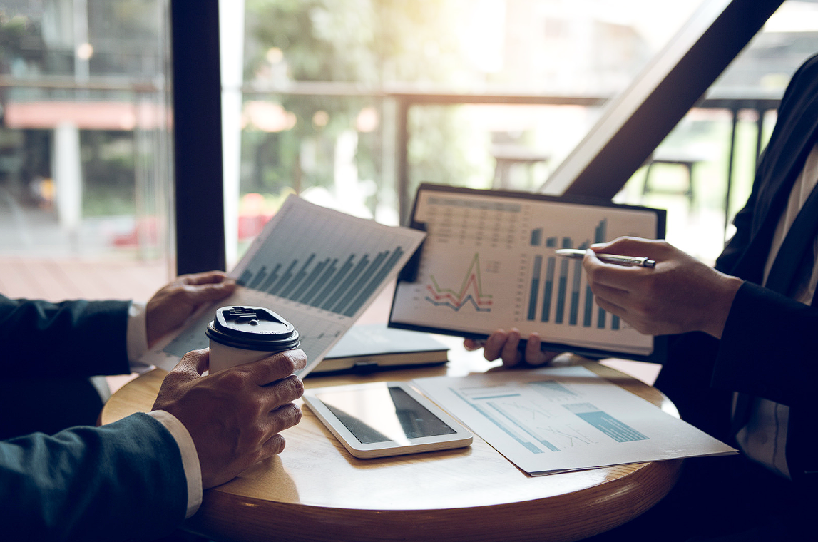 Customer Impact Tracker